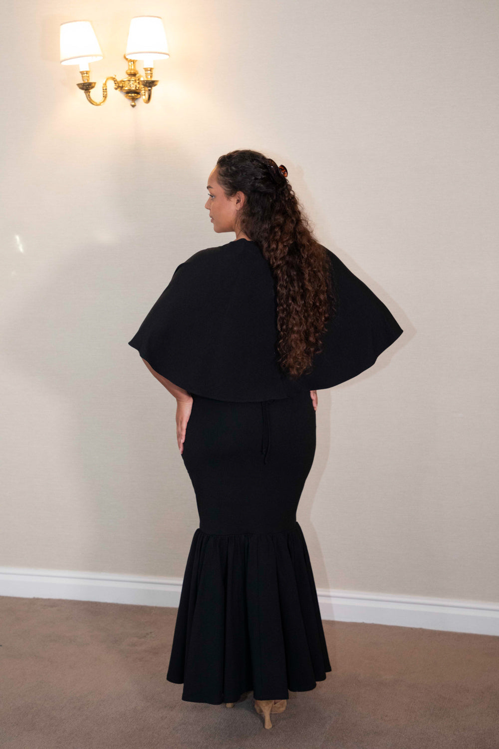 Short Drape Cape